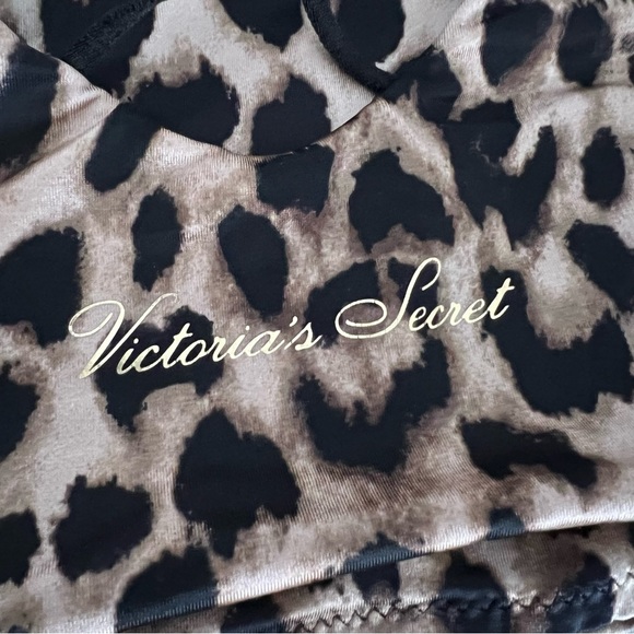 Victoria Secret Animal print sports bra size small - Picture 7 of 8